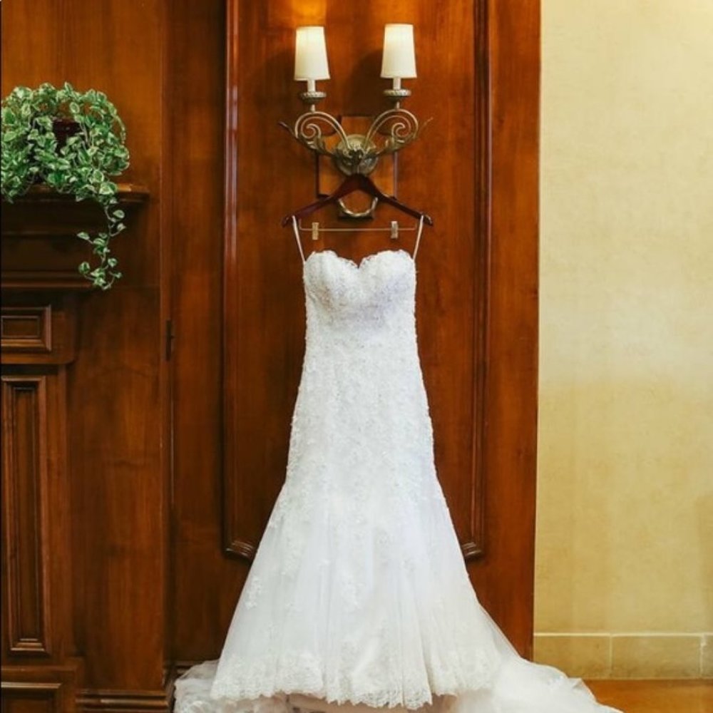 Wedding Dress - Picture 3 of 3